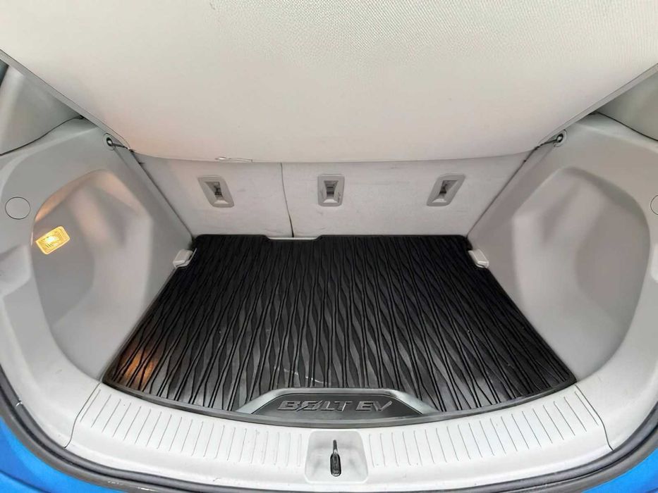 Chevrolet Bolt EV      2020