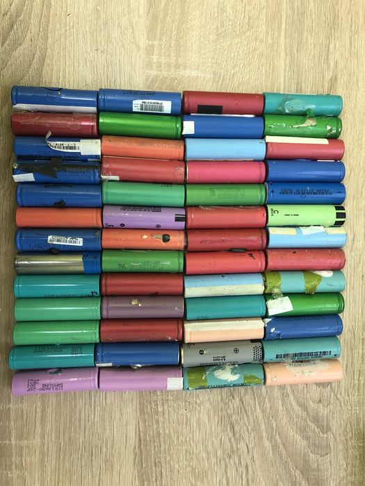 Акумуляторні батереї Li-ion 18650 опт і роздріб