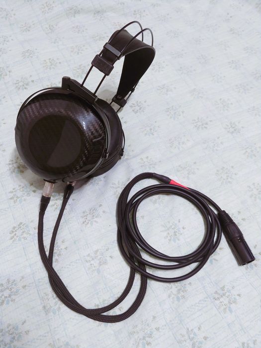 Mr Speakers Ether C закриті планари з широкою сценою, легкі та зручні