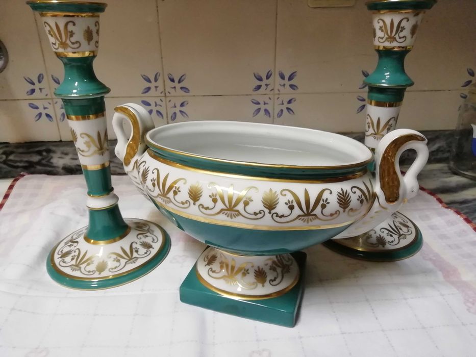 Terrina e castiçais