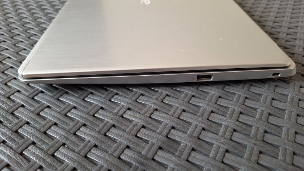 Acer Aspire 5 15.6″ FHD 4/128Gb  Ryzen 3 3200U