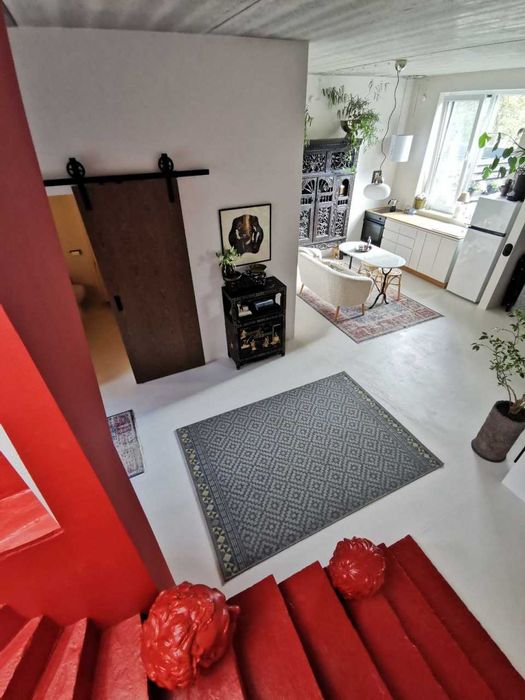 Будинок як витвір мистецтва, між тим функціональний.