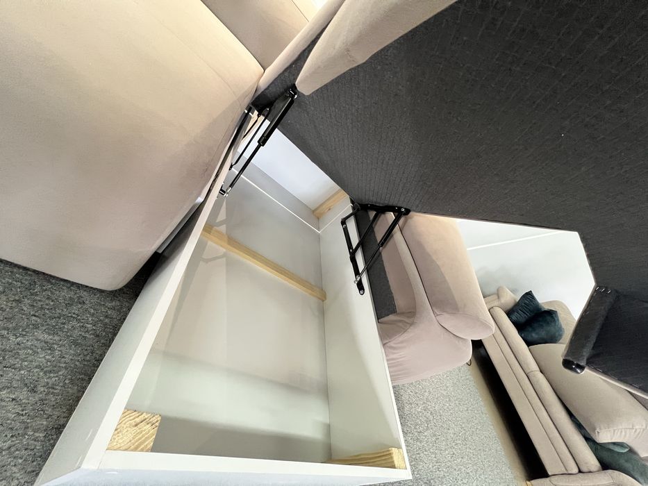 Новий кутовий розкладний диван велюр з нішею