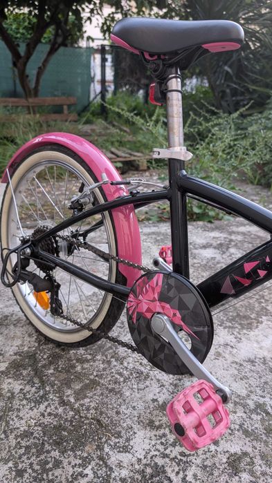 Bicicleta B-Twin Original 500 (Roda 20") + Cesto