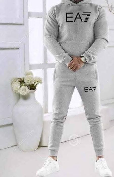 Dresy męskie Nike Puma Guess Ea7 itp