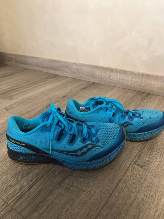 1)saucony; 2)under armour; 3)nike; 4)skechers go run