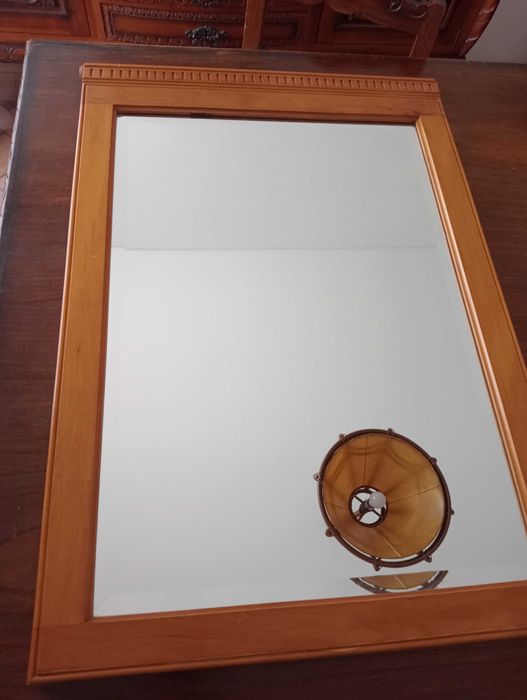 Espelho Vintage em Madeira de Cerejeira (80x55cm) – Estilo Clássico