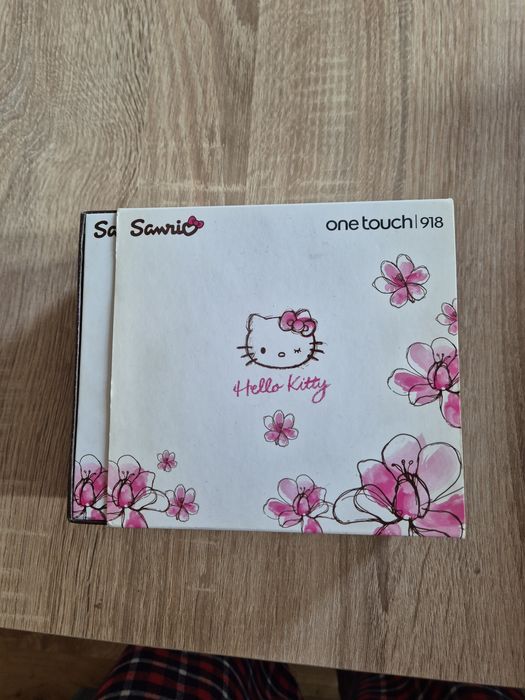 Telefon/smartfon HelloKitty  One Touch 918