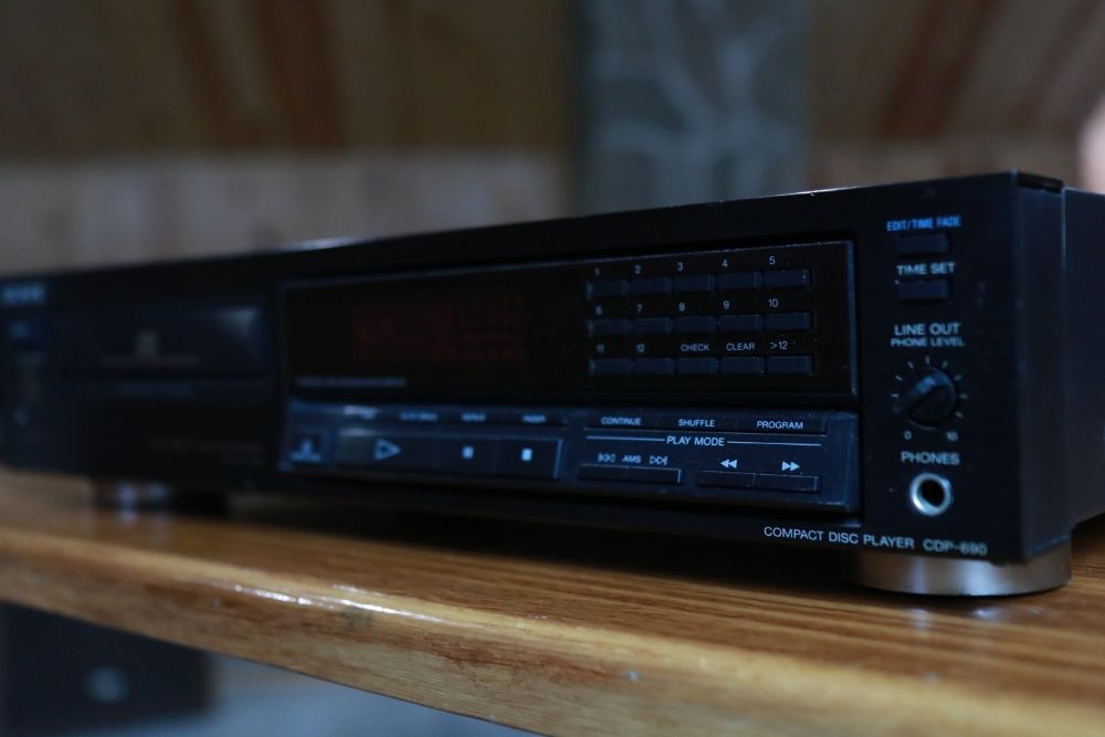 Sony SDP-690 CD Player: 4 500 грн. - Cd / md / виниловые
