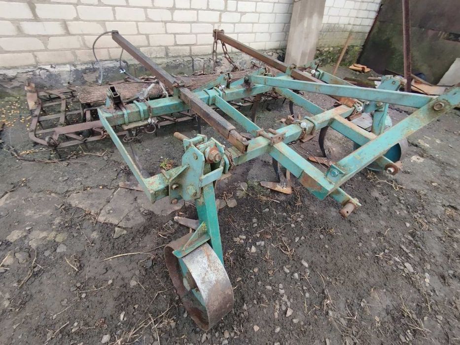 Продам Трактор Т-25,, картоплесаджалка, (можна окремо