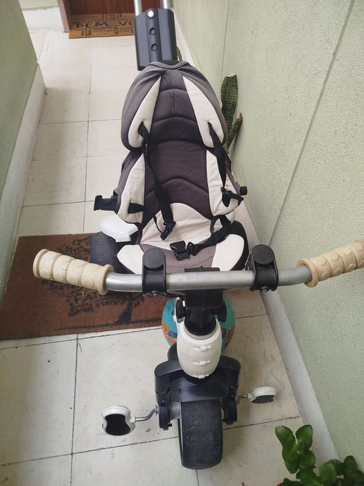 Triciclo infantil