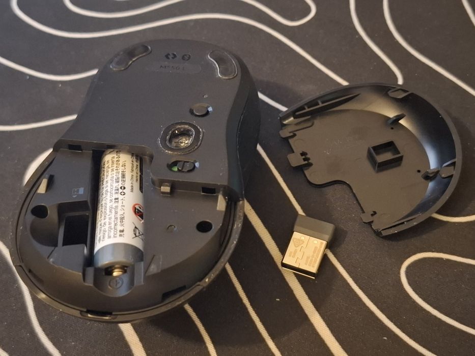 Rato sem fios Logitech Signature M550L