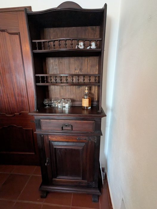 Móvel vintage antigo