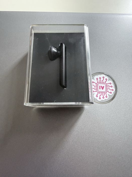 iPhone Bluetooth Headset - oryginalna dla kolekcjonera.