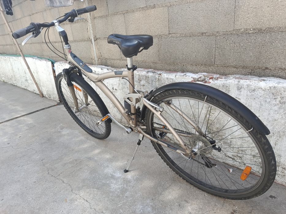 Bicicleta Btwin Seven como nova