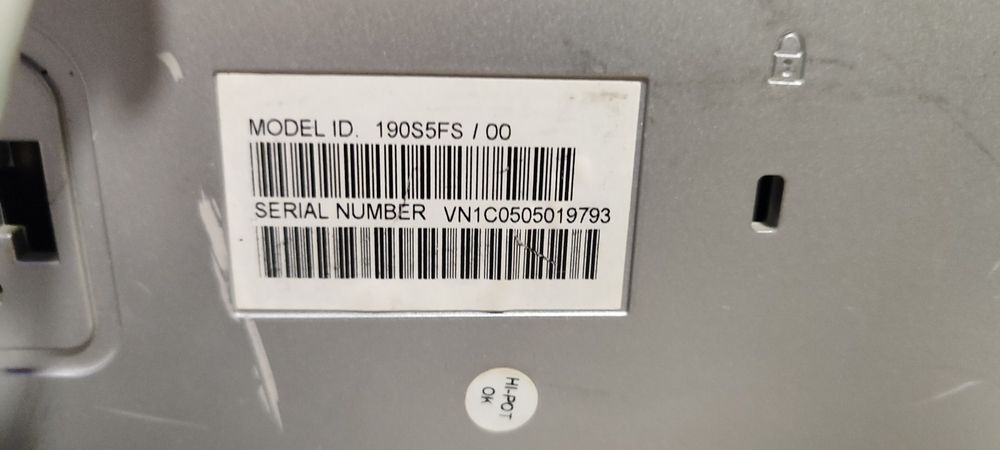 Монітор від компанії PHILIPS MODEL ID. 190S5FS / 00