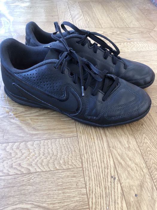 Футбольные кроссовки сороконожки Nike Tiempo, 39 размер, 24,5 см