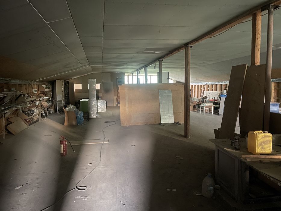 Цех по изготовлению столярных изделий и мебели