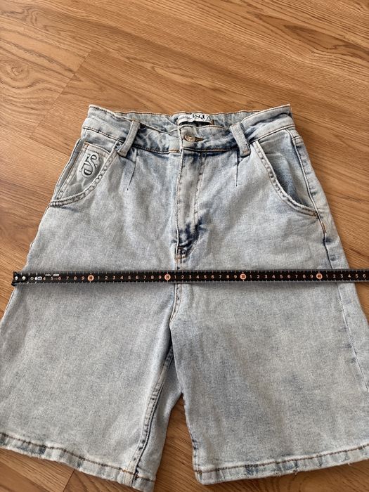 Жіночі шорти xs.