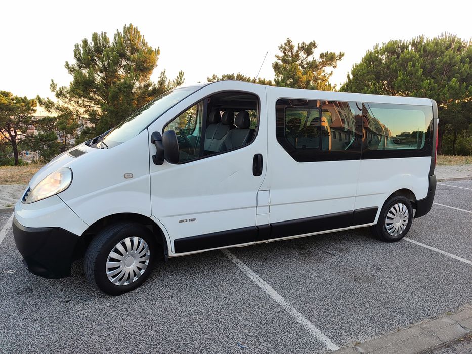 Renault Tráfic 2.0dci 9 Lugares