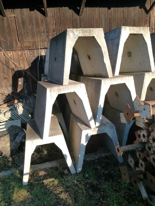 koryta, korytka betonowe, umacnianie rowu, odwodnienie