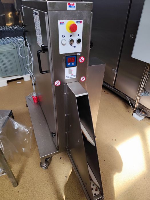 Máquina de limpar tabuleiros mesch mash pastelaria