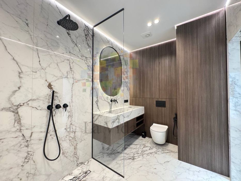 Продаж 2к квартири ЖК Радіщева/Набережна/Боздош