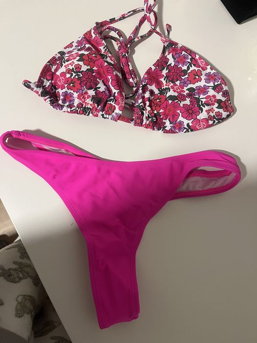 Biquini florido NOVO