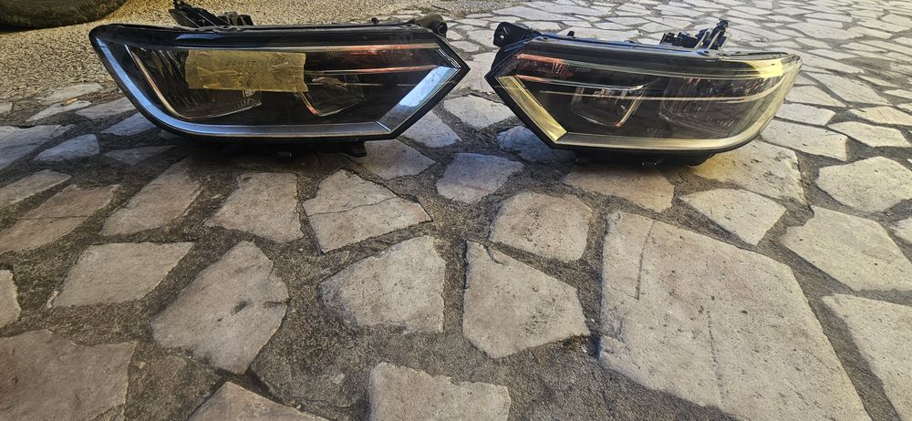 Casal de farois vw passat     .