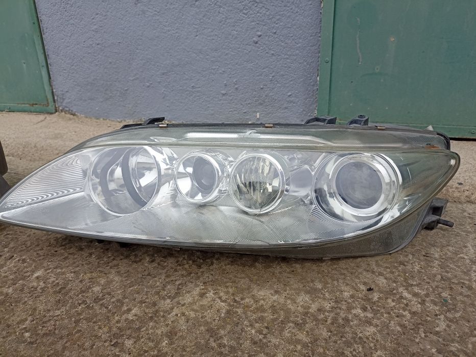 Faróis  Mazda  6