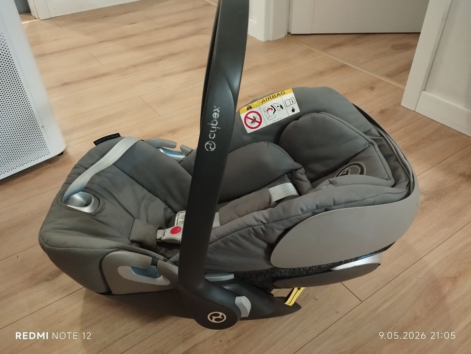 Cybex Sirona Z isize obrotowy + Cloud Z isize + baza T zestaw do 4 roku życia