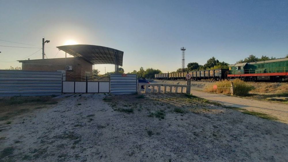 Щебінь, пісок, камінь бутовий