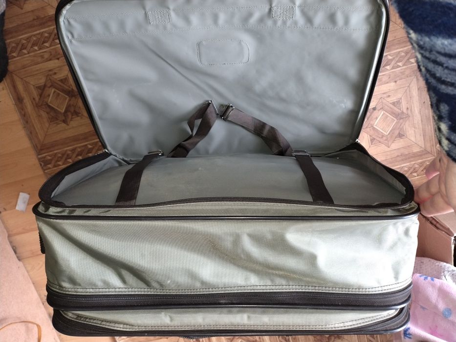 Самсоніт Samsonite