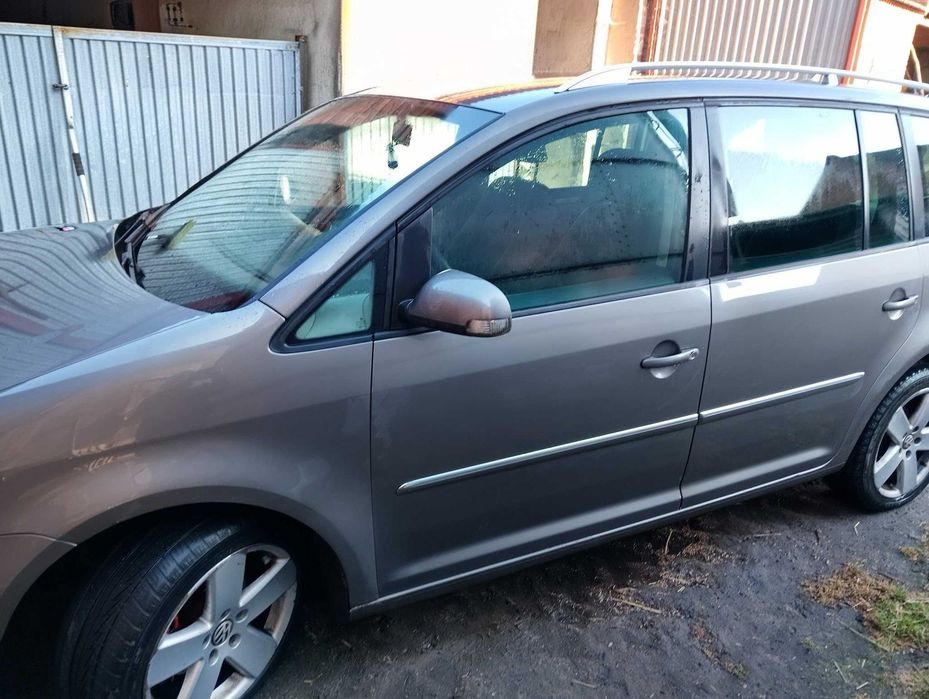 Samochód volkswagen turan Miejska Górka • OLX.pl