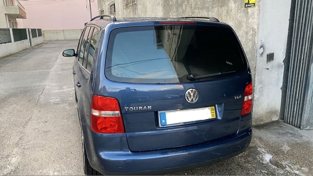 Vw touran 1.9tdi 7L foto 2