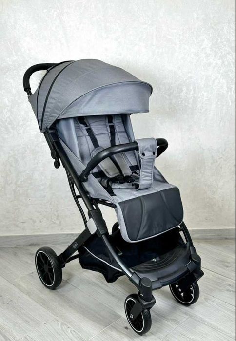 Прогулянковий візок для дитини прогулочная коляска bambi