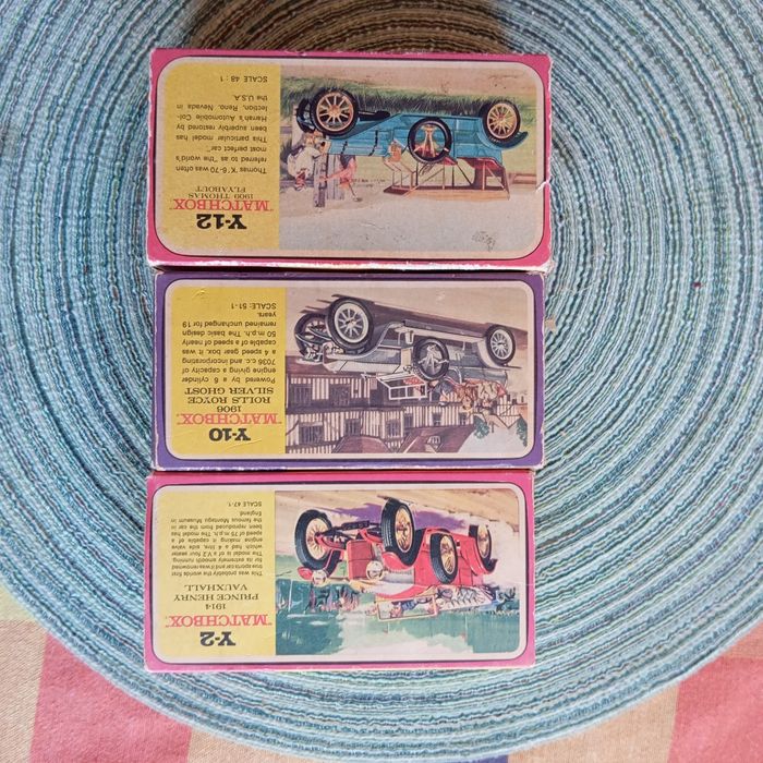 Matchbox  trzy modele orginalne .