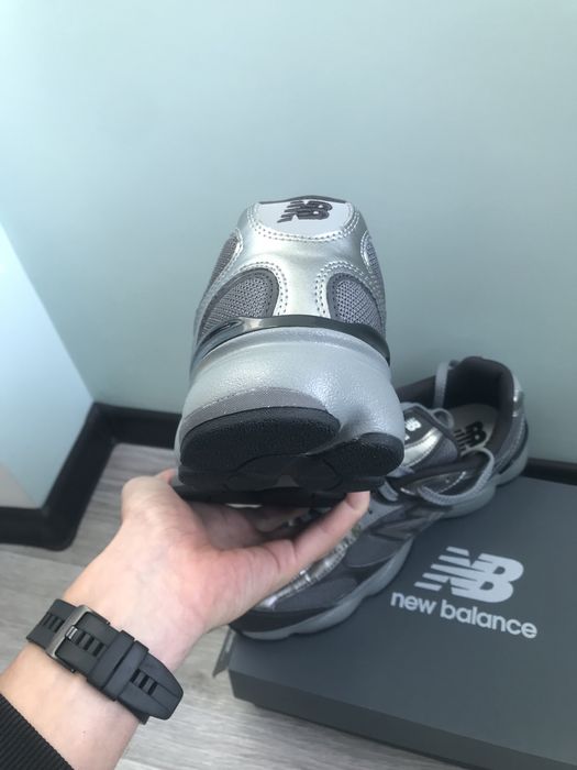 кросівки new balance 630