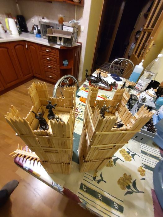 Дерев'яні макети веж оборонних башень