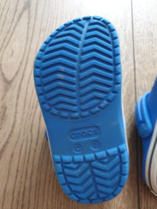 Crocs dziecięce sandały rozmiar 7