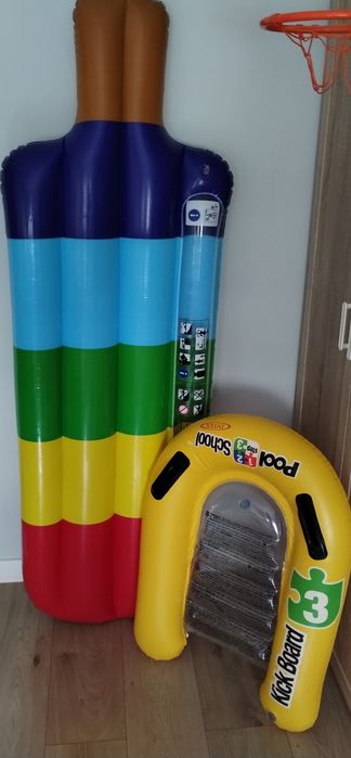 Materac + deska do pływania