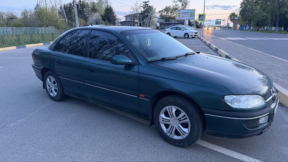 Opel Omega 2.0 AT 1995