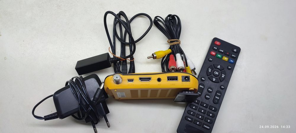 Продам спутниковый ресивер INTEGRAL   S-1258 HD