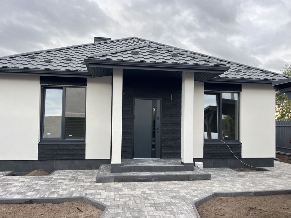 Будинок.Буча