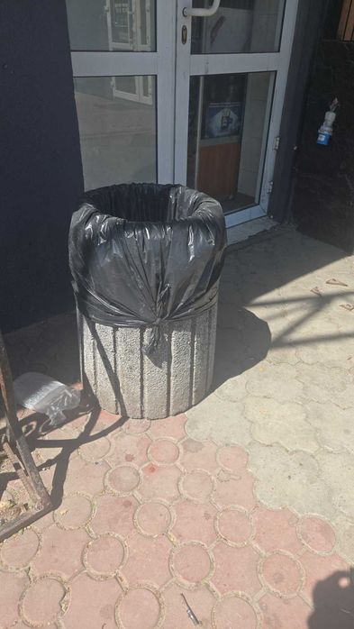 Урна для сміття вулична