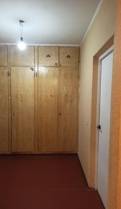 Простора 4-Кімнатна Квартира В Центрі  Чернігова