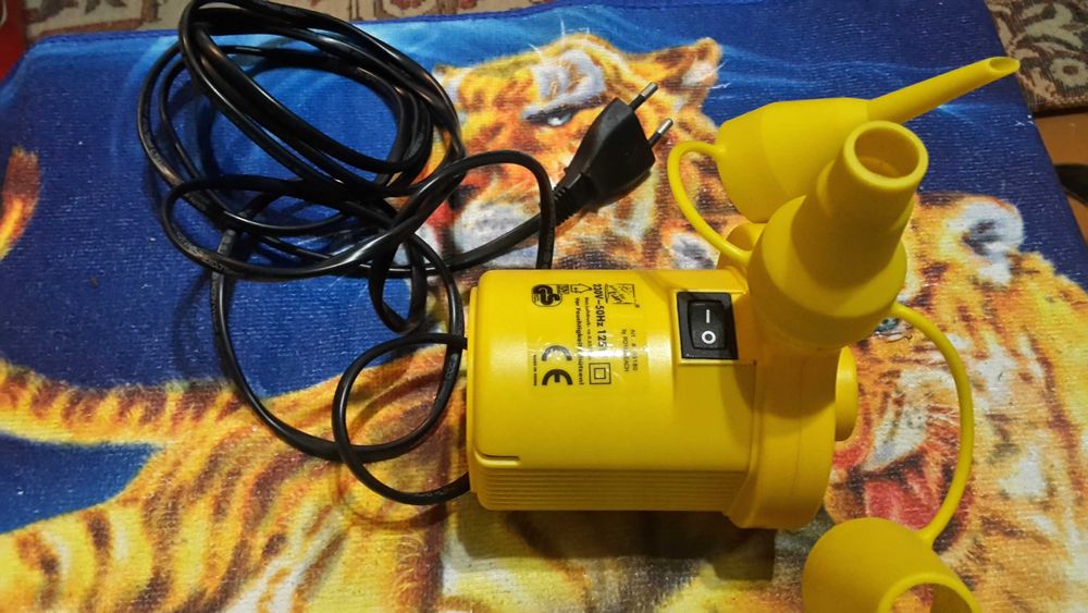 насос для матраців ліжок басейну