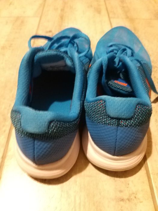 Buty  Nike 38,5   .