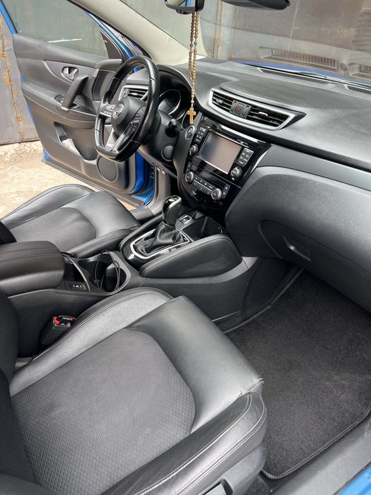 Продаю NISSAN  QASHQAI официал 2020 года