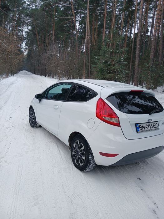 Продам свой автомобиль, все вопросы по тел.